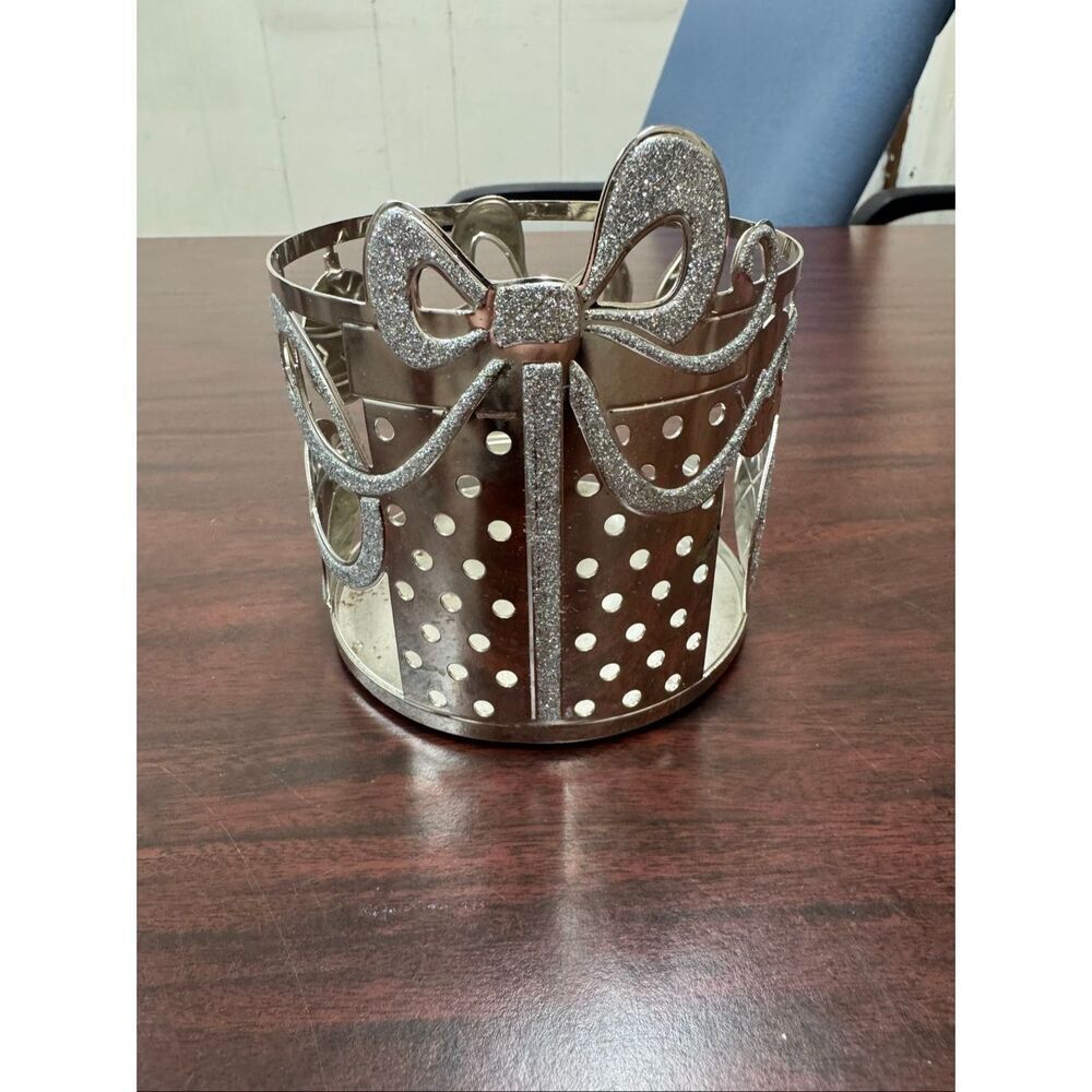Bath & Body Works Silver Christmas Holiday 3 Wick Candle Holder with Glitter